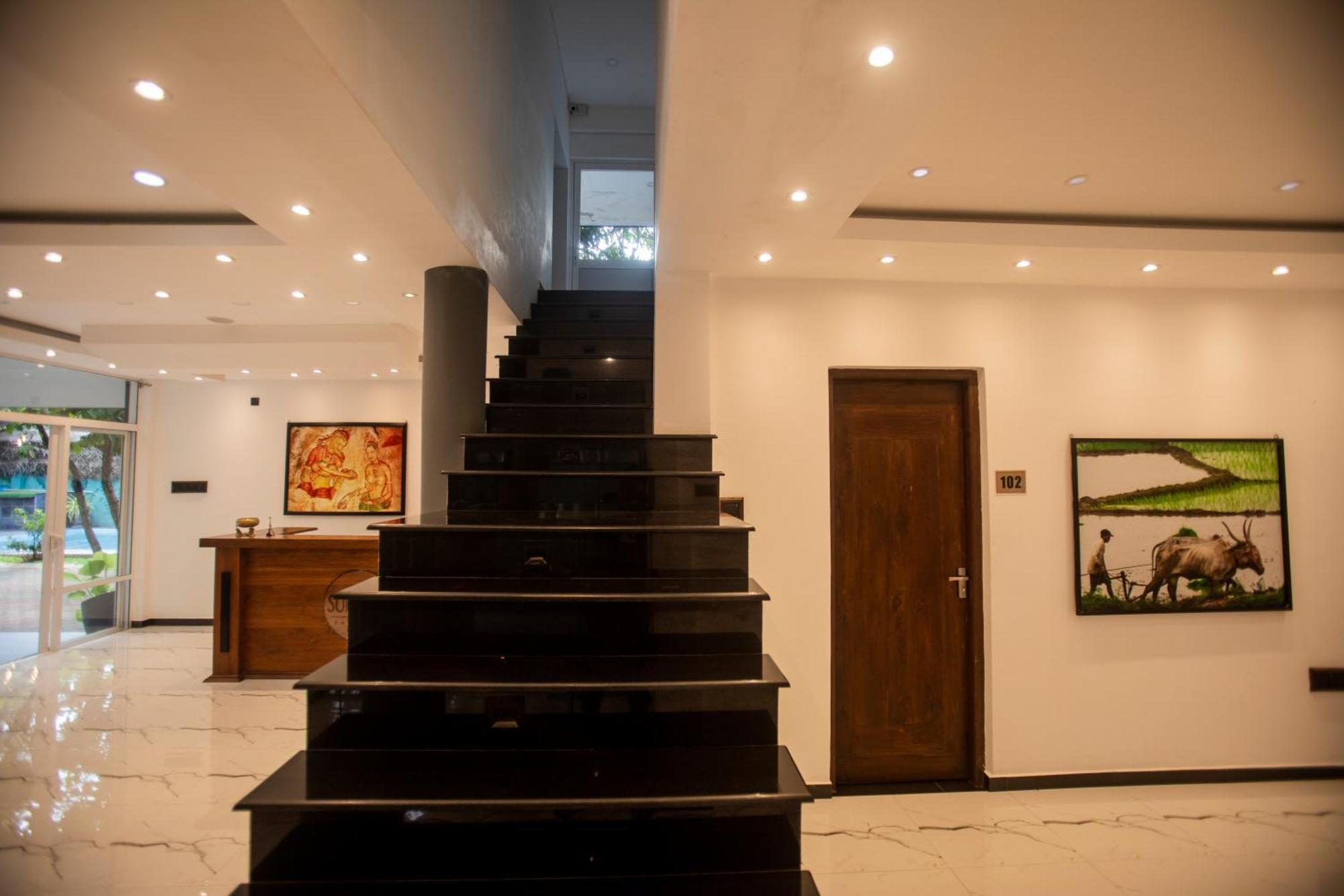 Supreme Dambulla Hotel Exterior foto